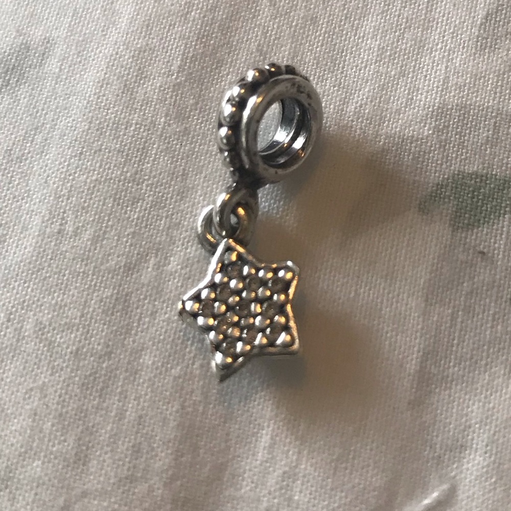 Pandora Star ⭐️ Pavé Dangle Charm